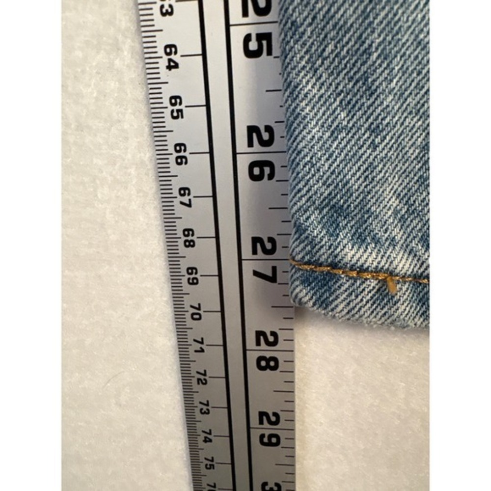 Levi's 501 Distressed Ripped Jeans Light Wash Denim Button Fly Size 30x27 - Picture 3 of 10